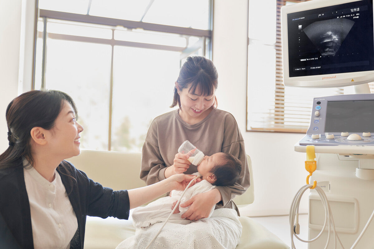 researching baby bottle air venting system